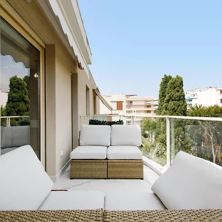 Balivia Furnished Flat * Antibes